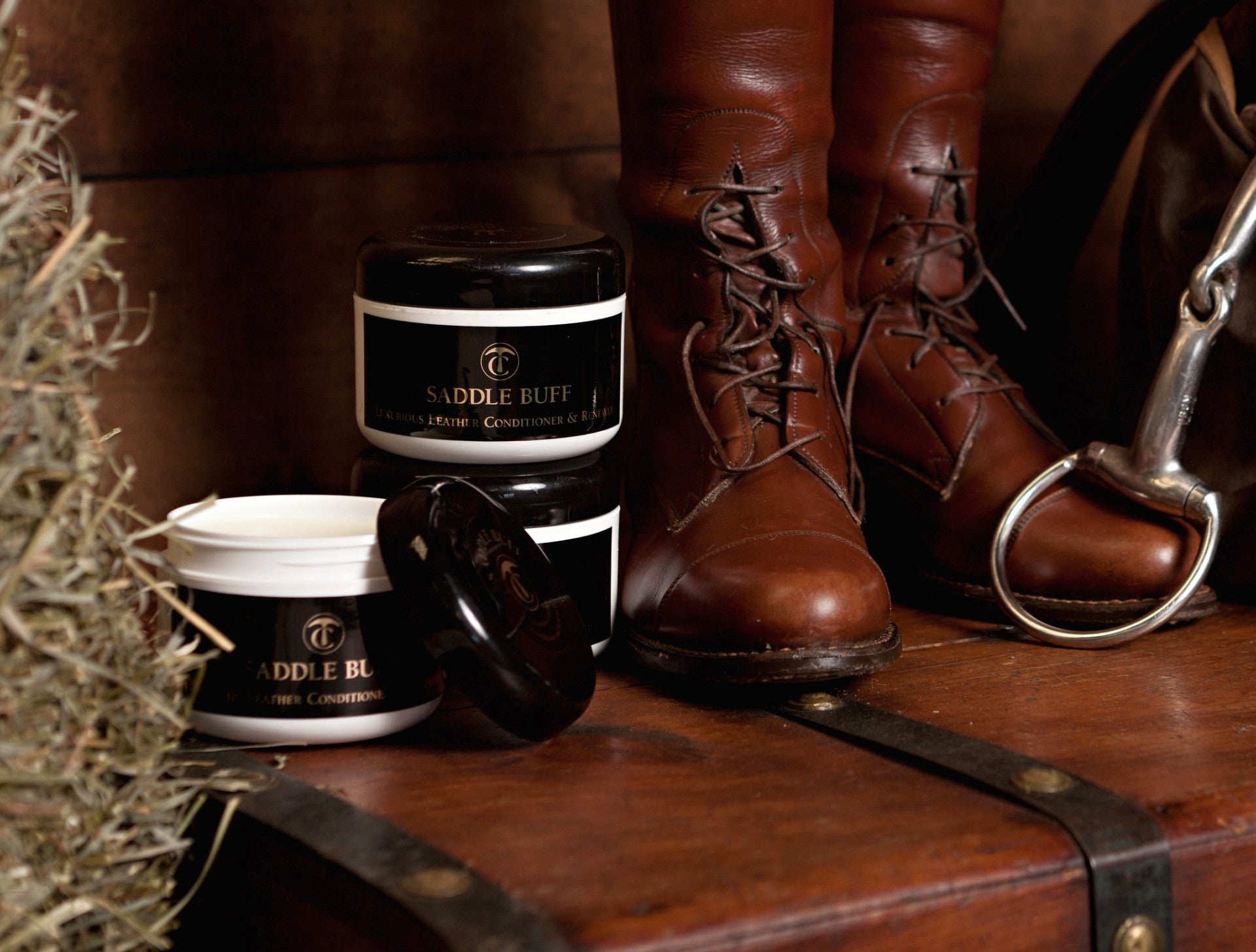 Saddle Buff (Leather Conditioner) Saddle Buff (Leather Conditioner)